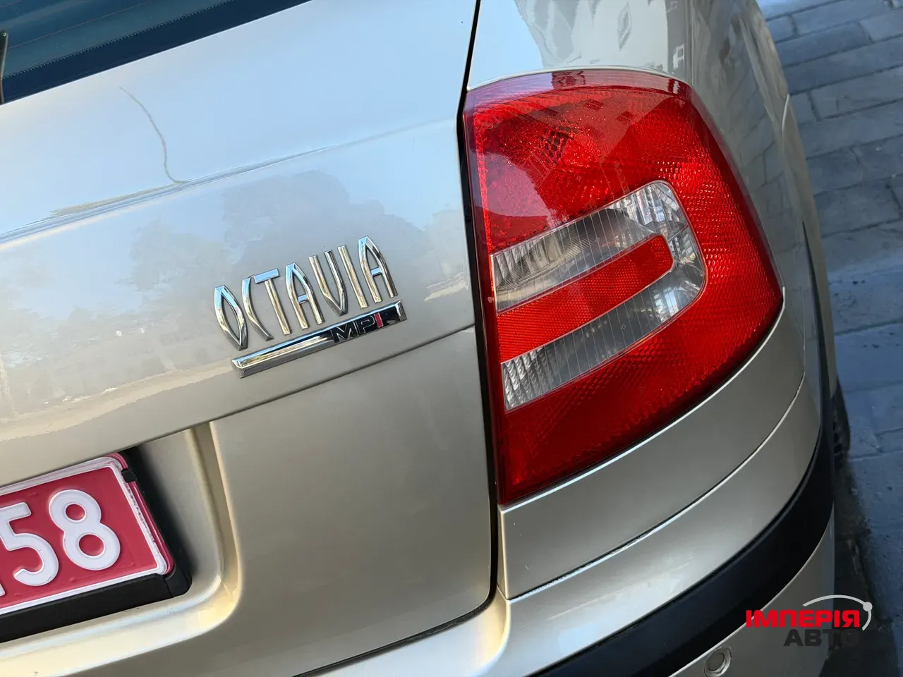 Skoda Octavia - фото 8