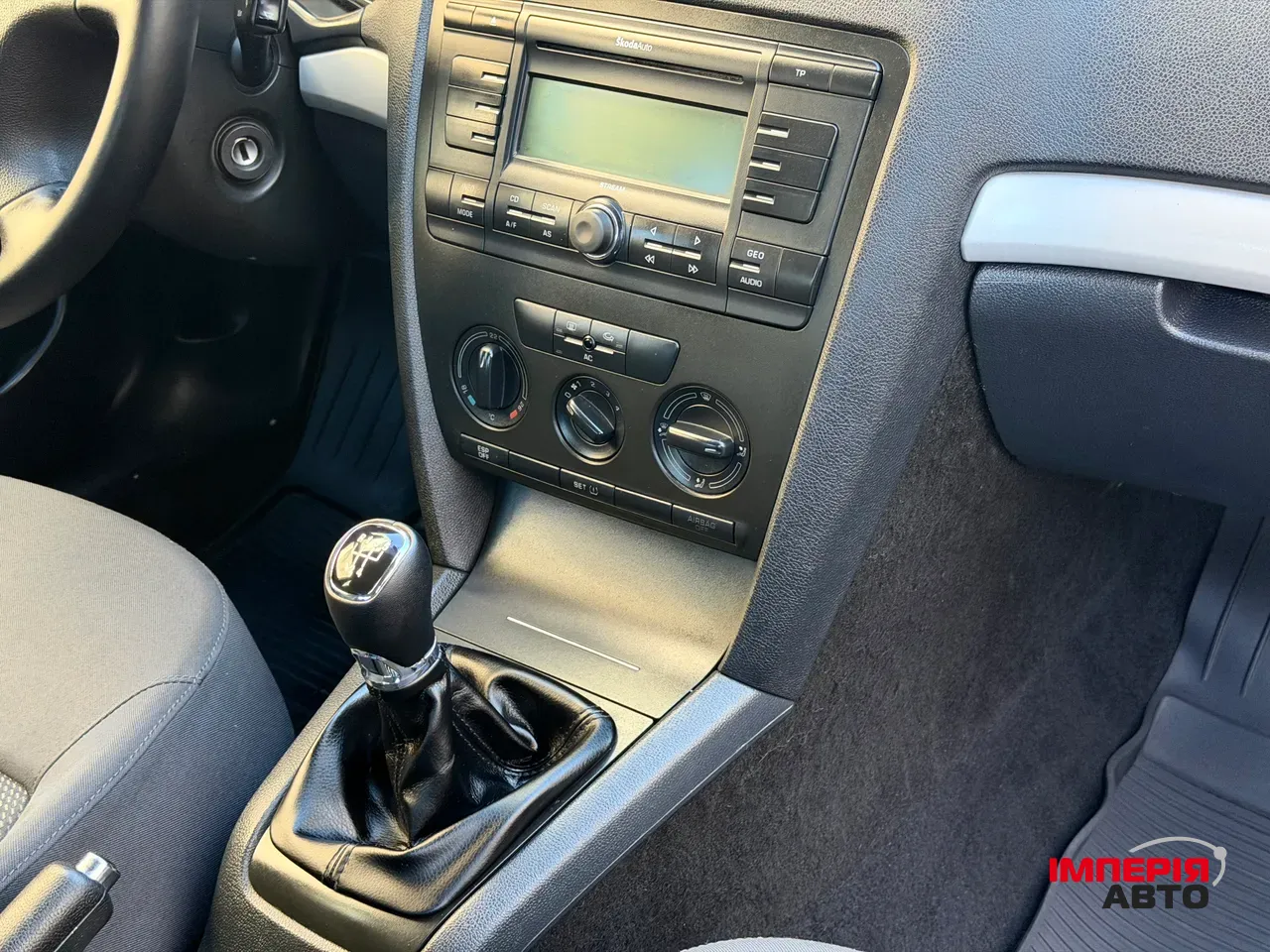 Skoda Octavia - фото 28