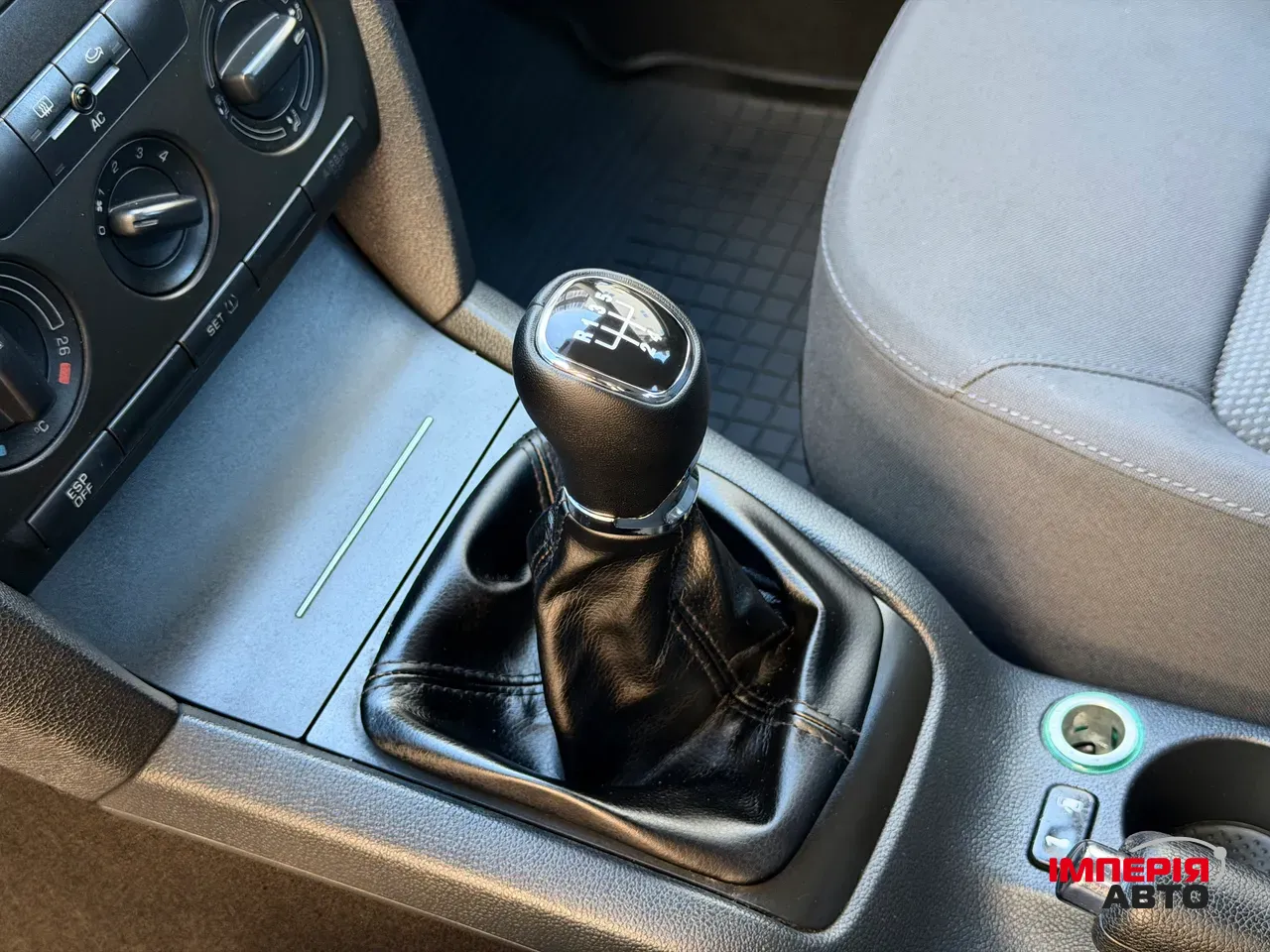 Skoda Octavia - фото 24