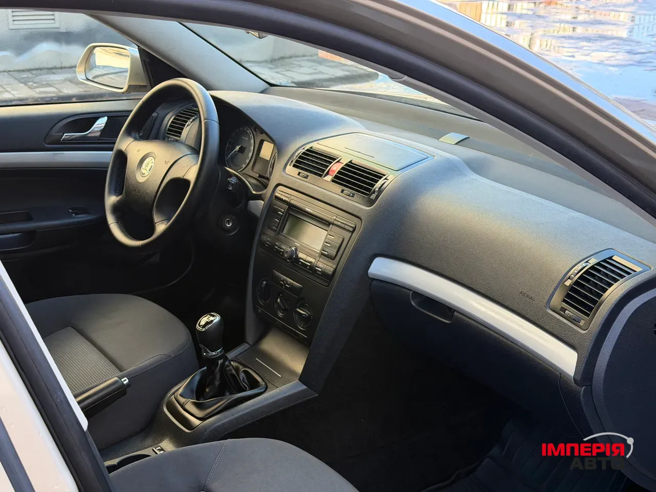 Skoda Octavia - фото 25