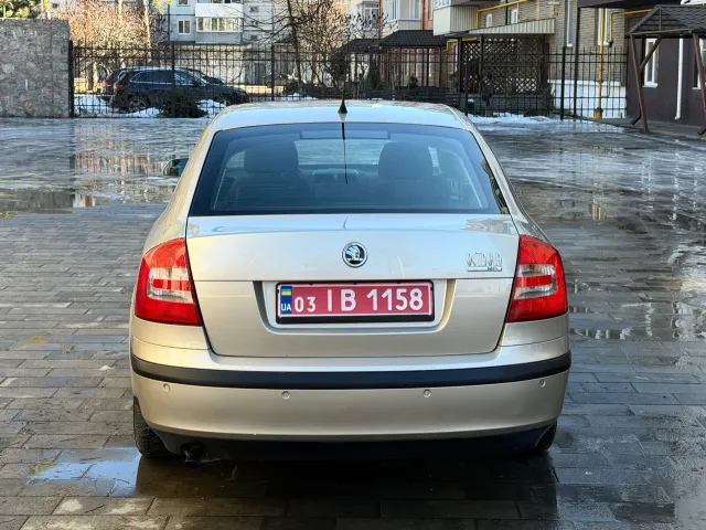 Skoda Octavia - фото 5