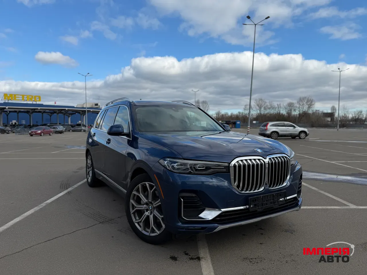 BMW X7 - фото 1