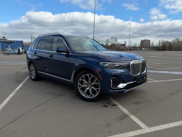BMW X7 - фото 2