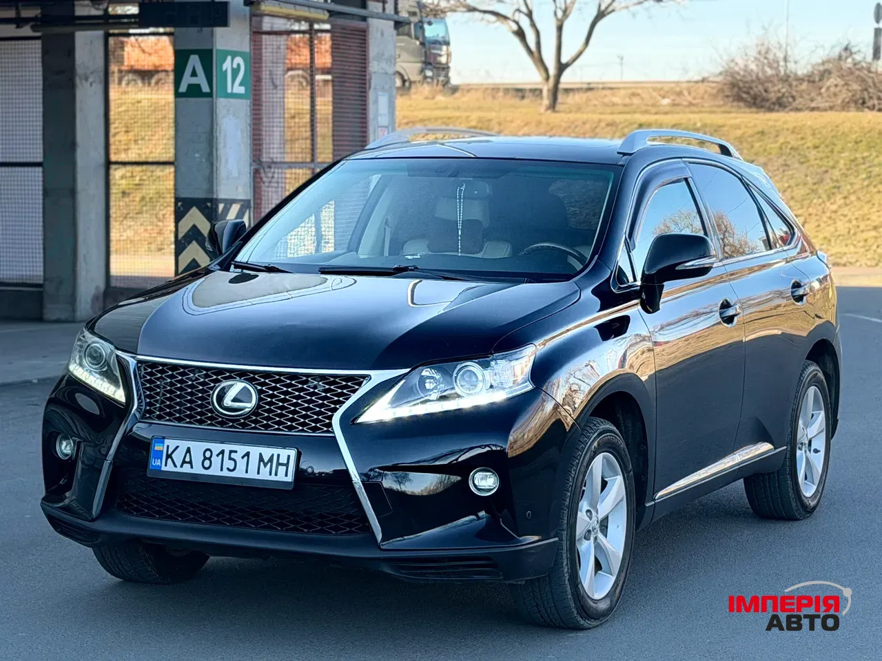 Lexus RX - фото 2