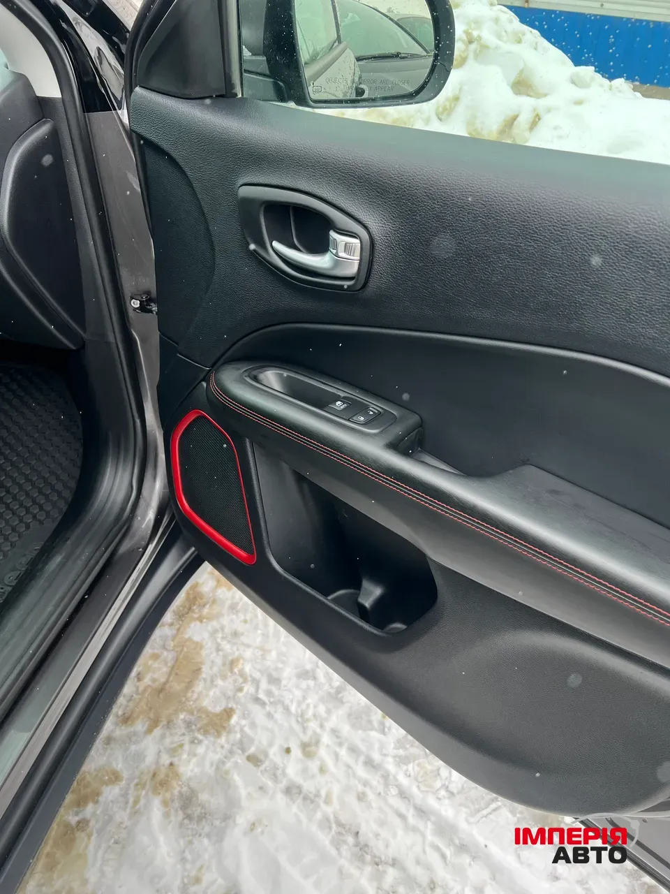 Jeep Compass - фото 13