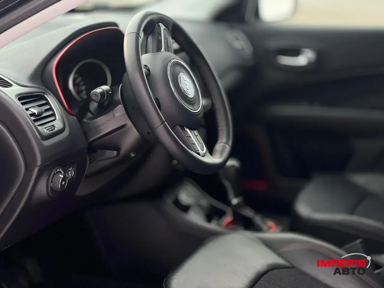 Jeep Compass - фото 4