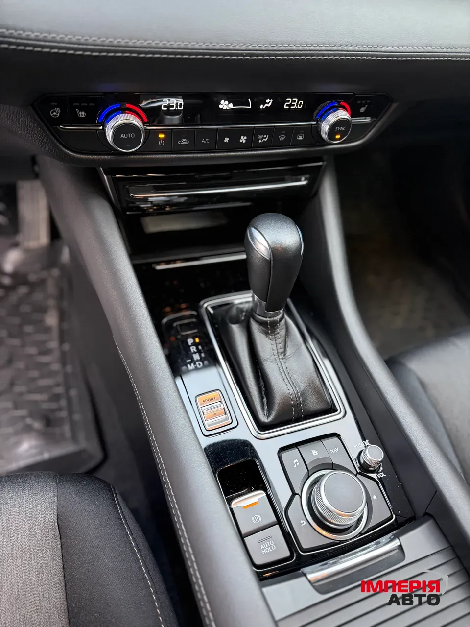 Mazda 6 - фото 22