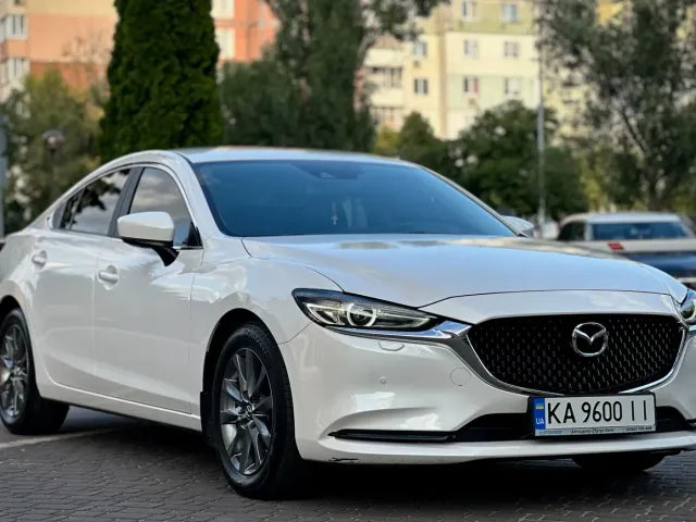 Mazda 6 - фото 5