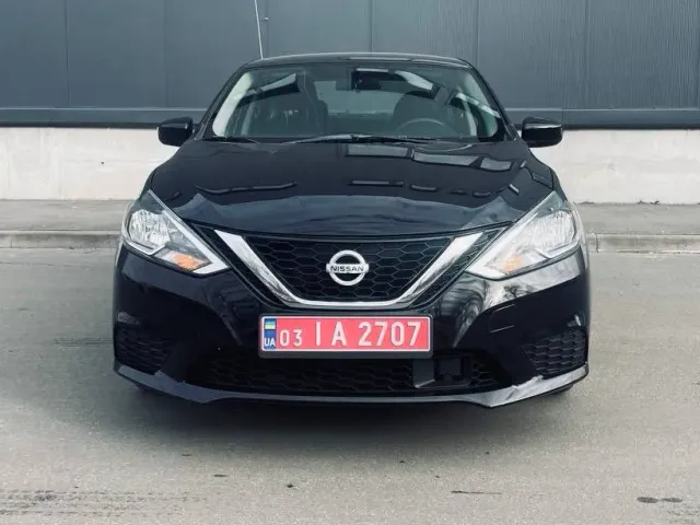 Nissan Sentra - фото 1