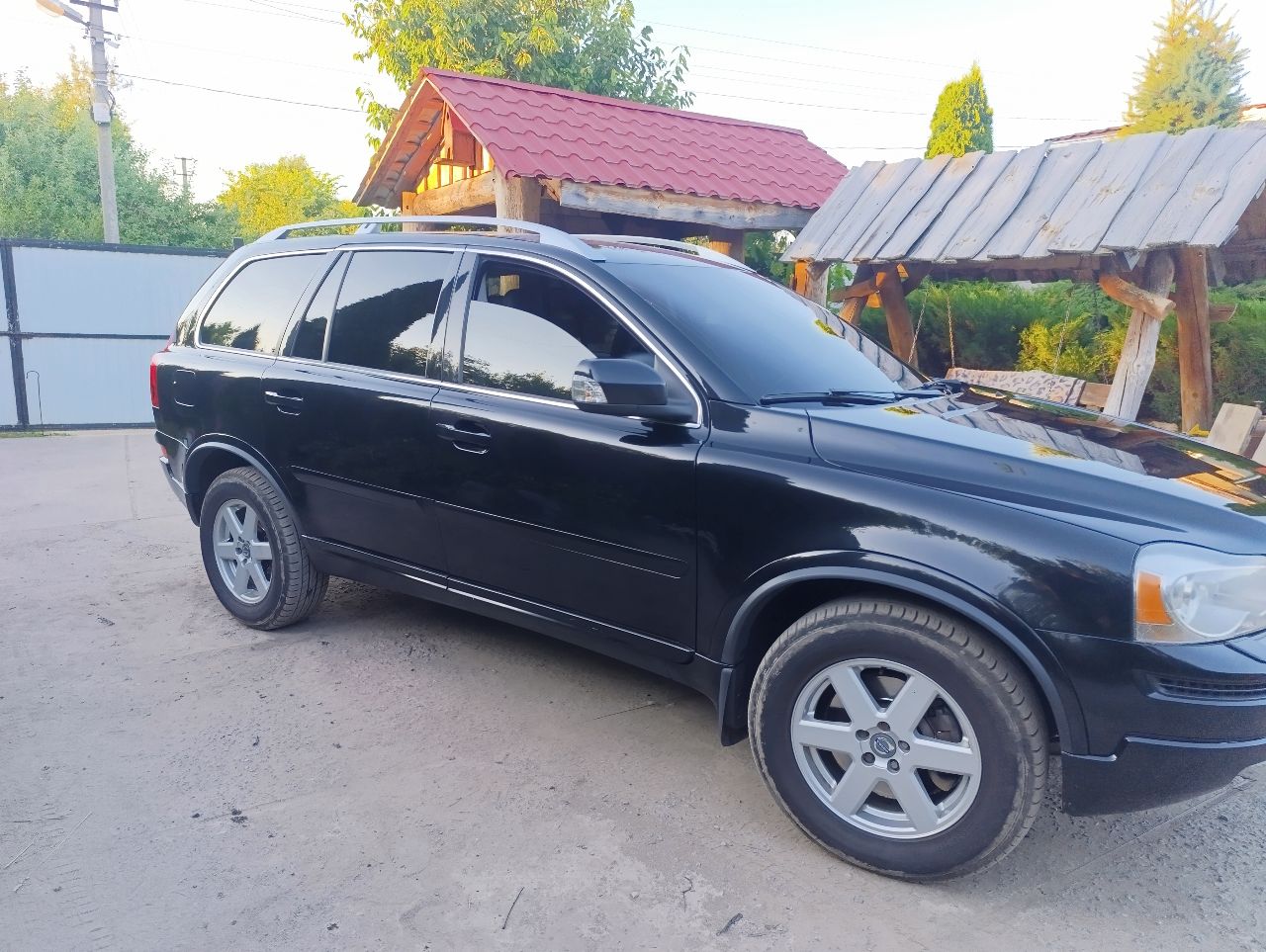 Volvo XC90 - фото 23