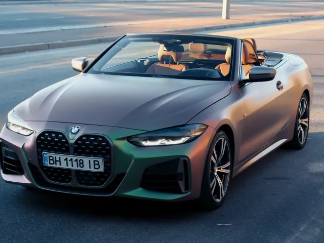 BMW M440i - фото 1