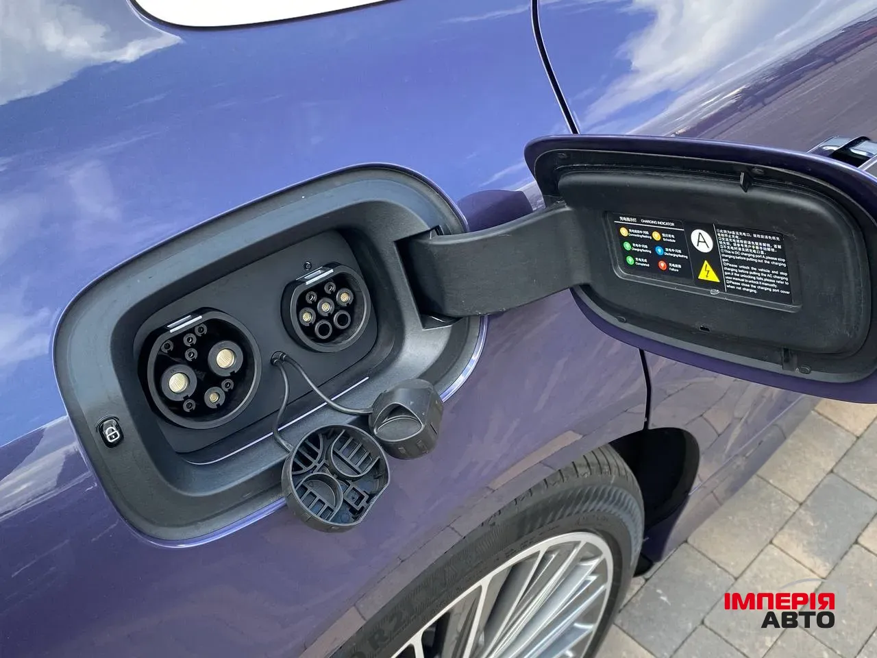 Denza Z9 - фото 15