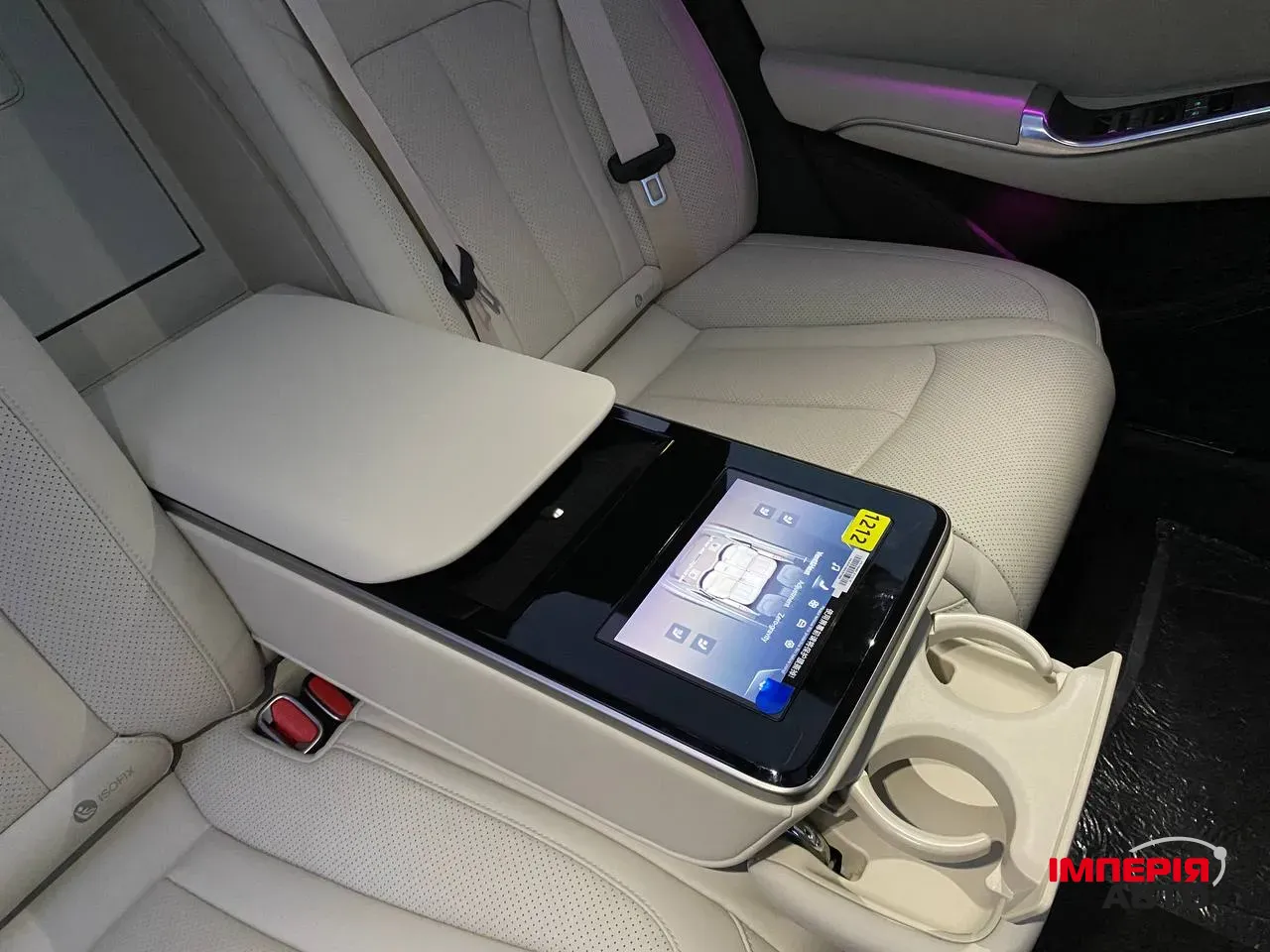 Denza Z9 - фото 35