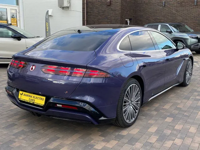 Denza Z9 - фото 5