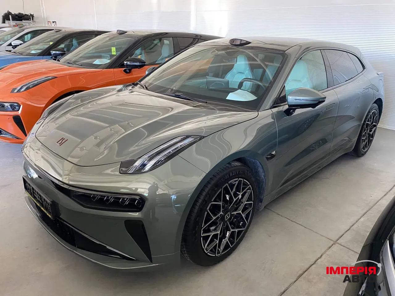 Zeekr 001 - фото 2