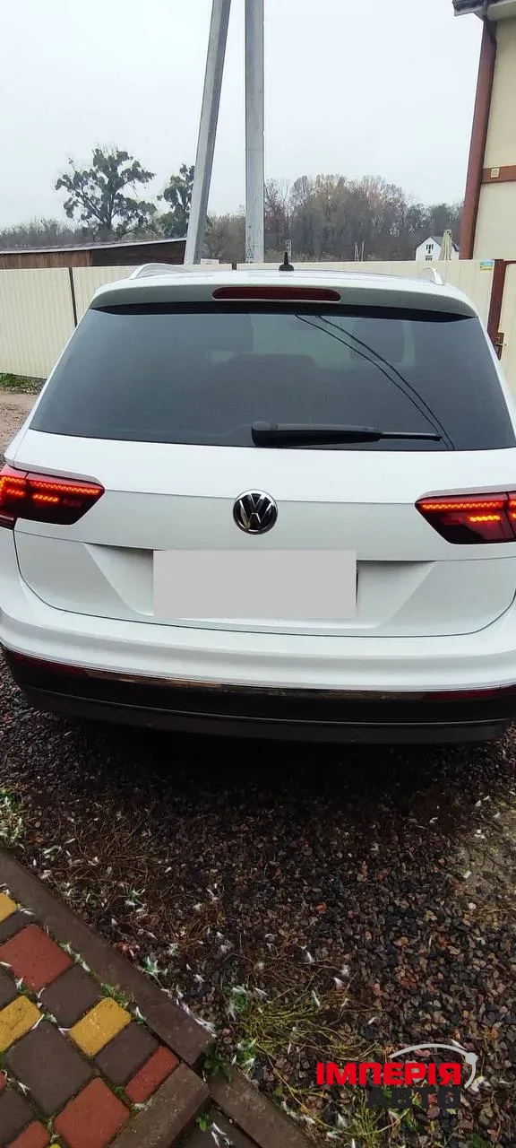 Volkswagen Tiguan - фото 14