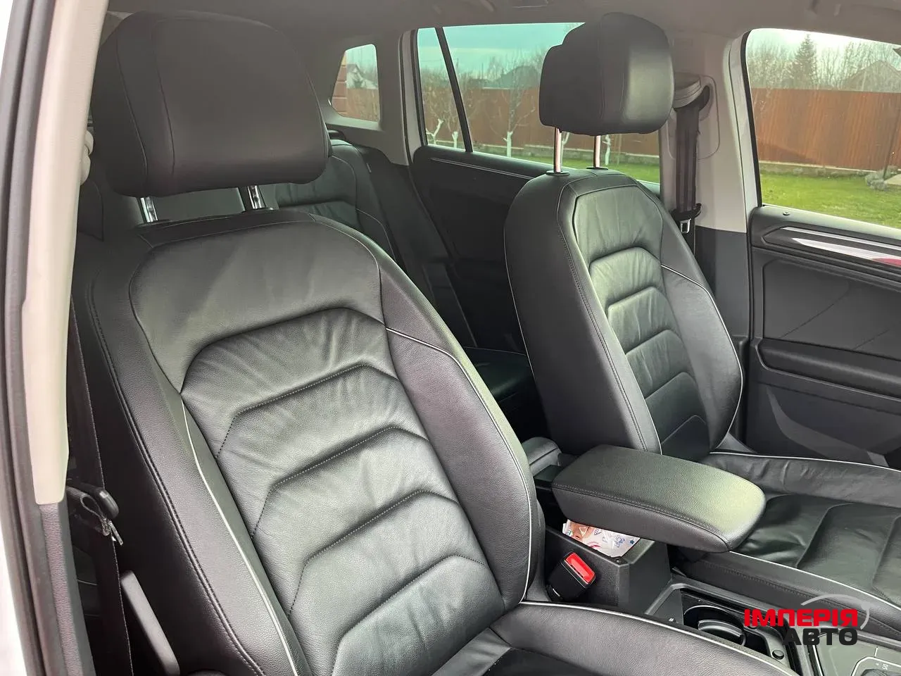 Volkswagen Tiguan - фото 7