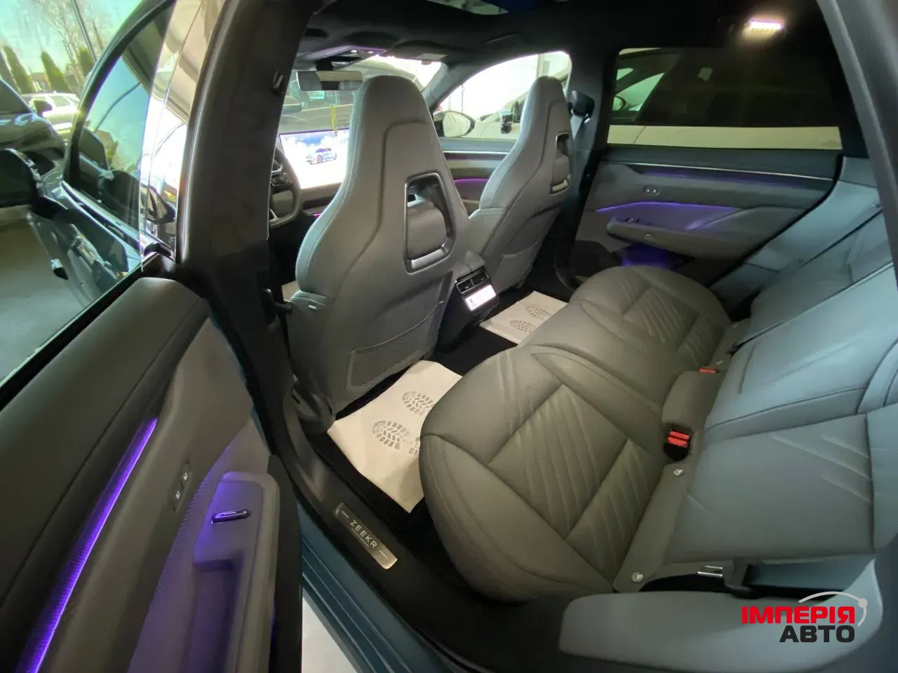 Zeekr 001 - фото 7