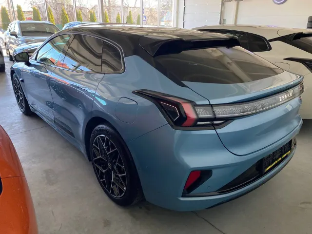 Zeekr 001 - фото 4