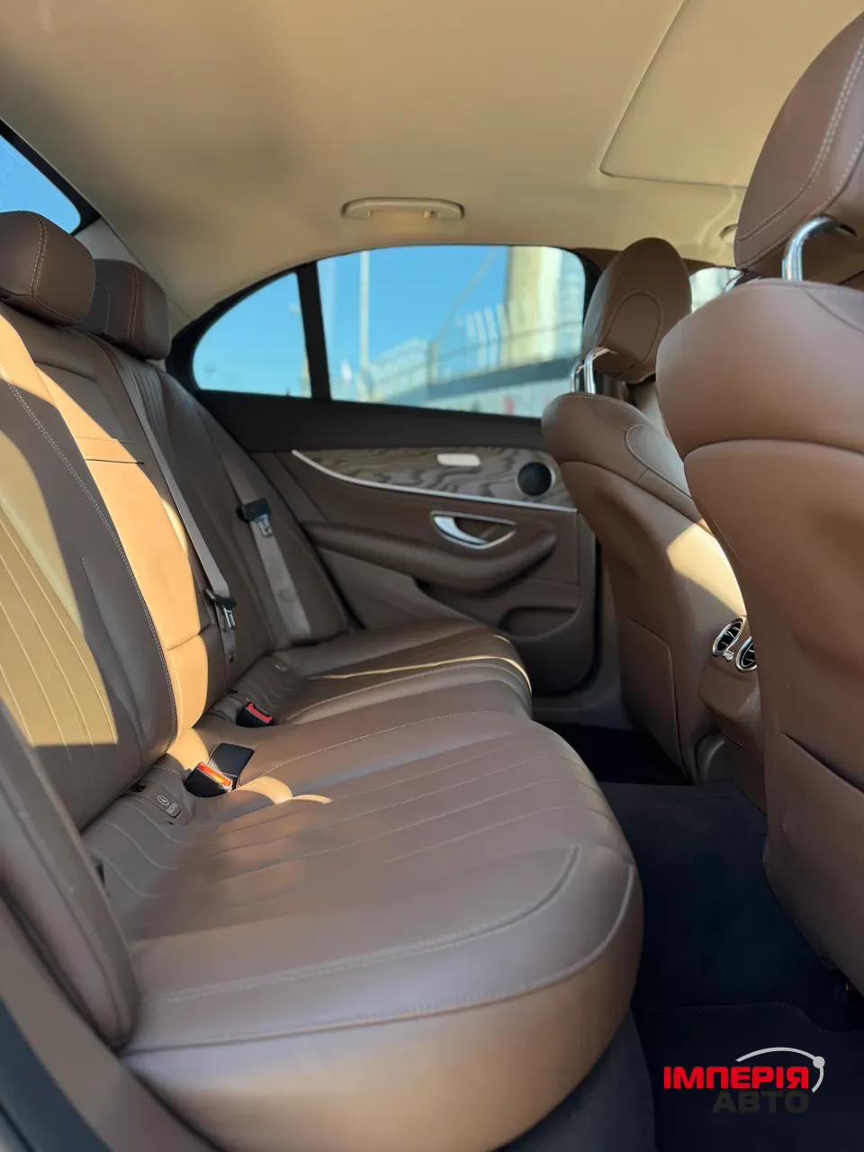 Mercedes-Benz E-Класс - фото 17