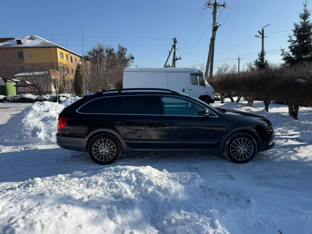 Skoda Superb - фото 2