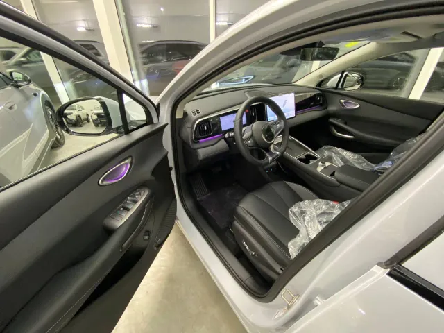 BYD Sea Lion 05 - фото 3