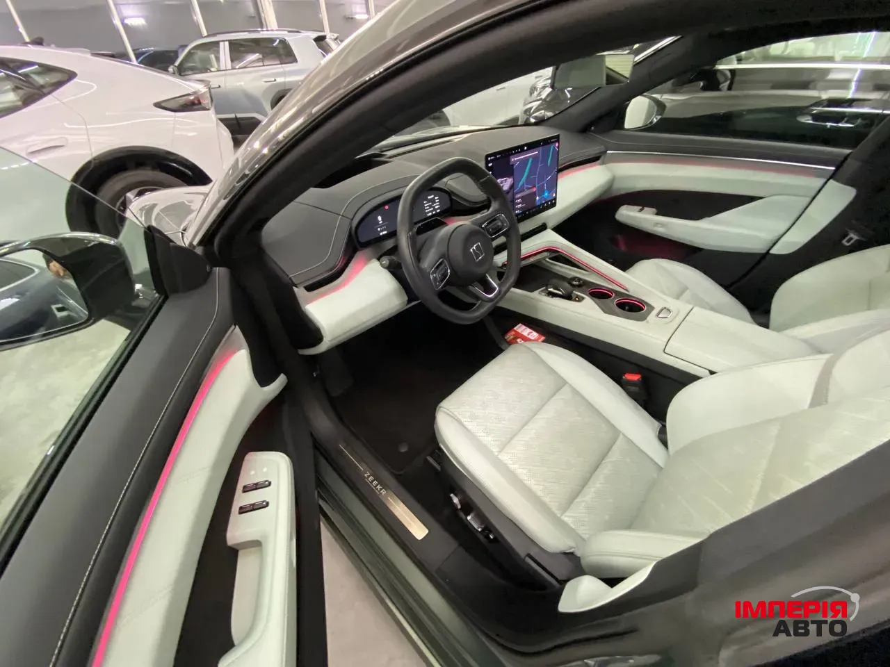 Zeekr 001 - фото 6