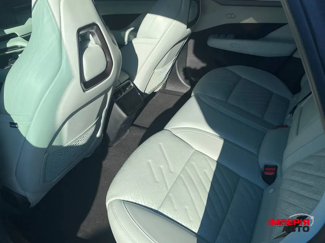 Zeekr 001 - фото 17