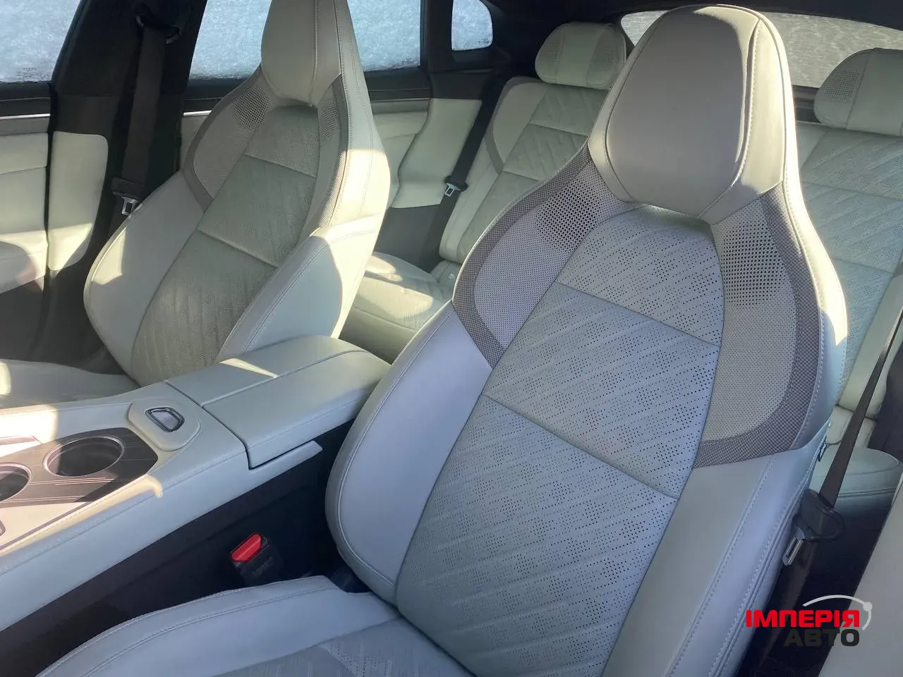 Zeekr 001 - фото 9