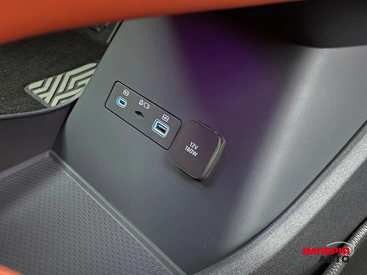 BYD Tang L - фото 37