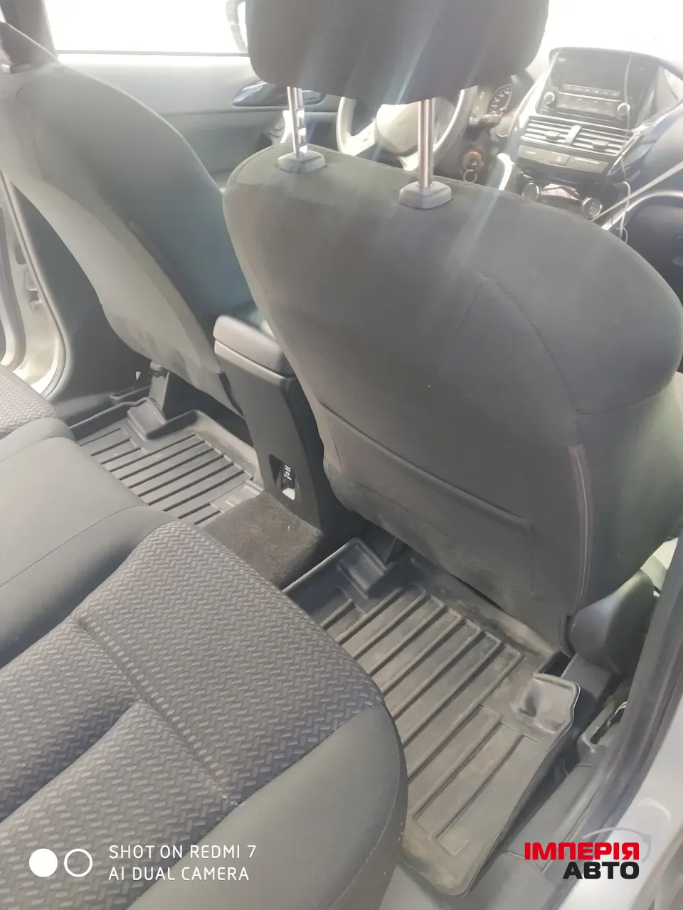 Mitsubishi Eclipse Cross - фото 8