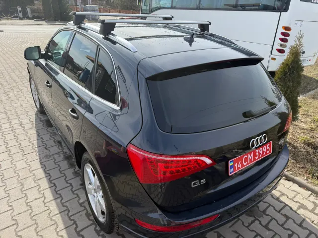 Audi Q5 - фото 4