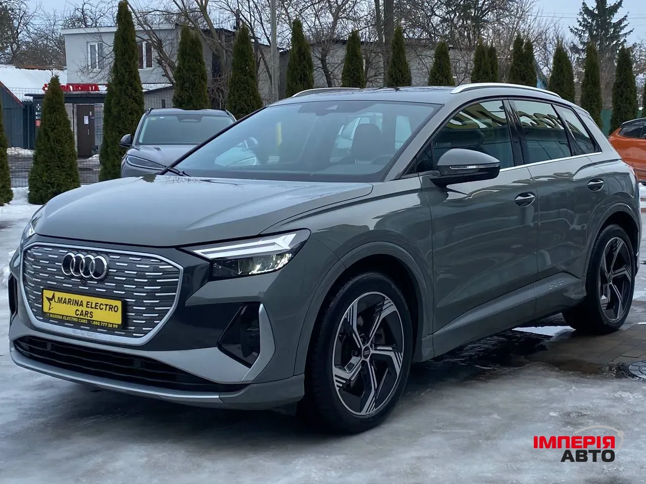 Audi Q4 e-tron - фото 2