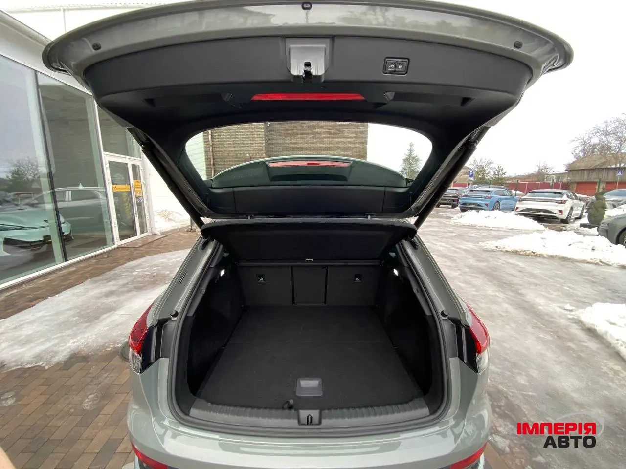 Audi Q4 e-tron - фото 12