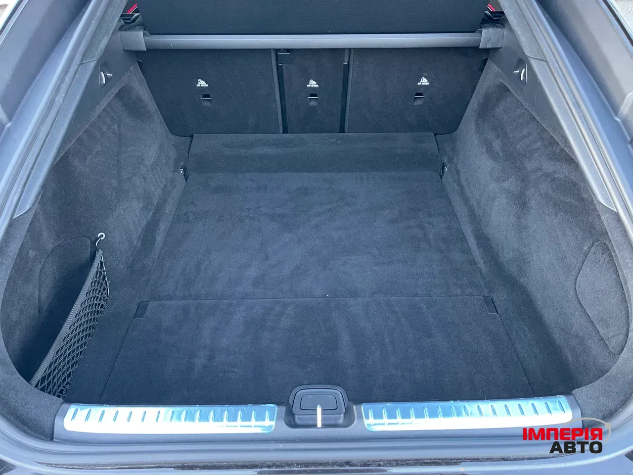 Mercedes-Benz EQS AMG - фото 16