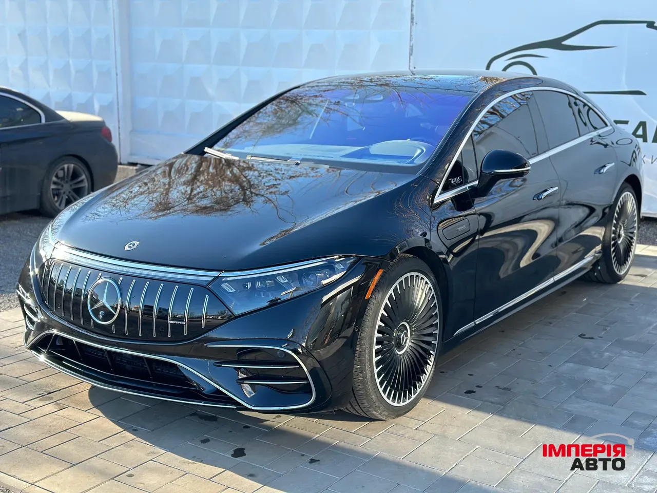 Mercedes-Benz EQS AMG - фото 3