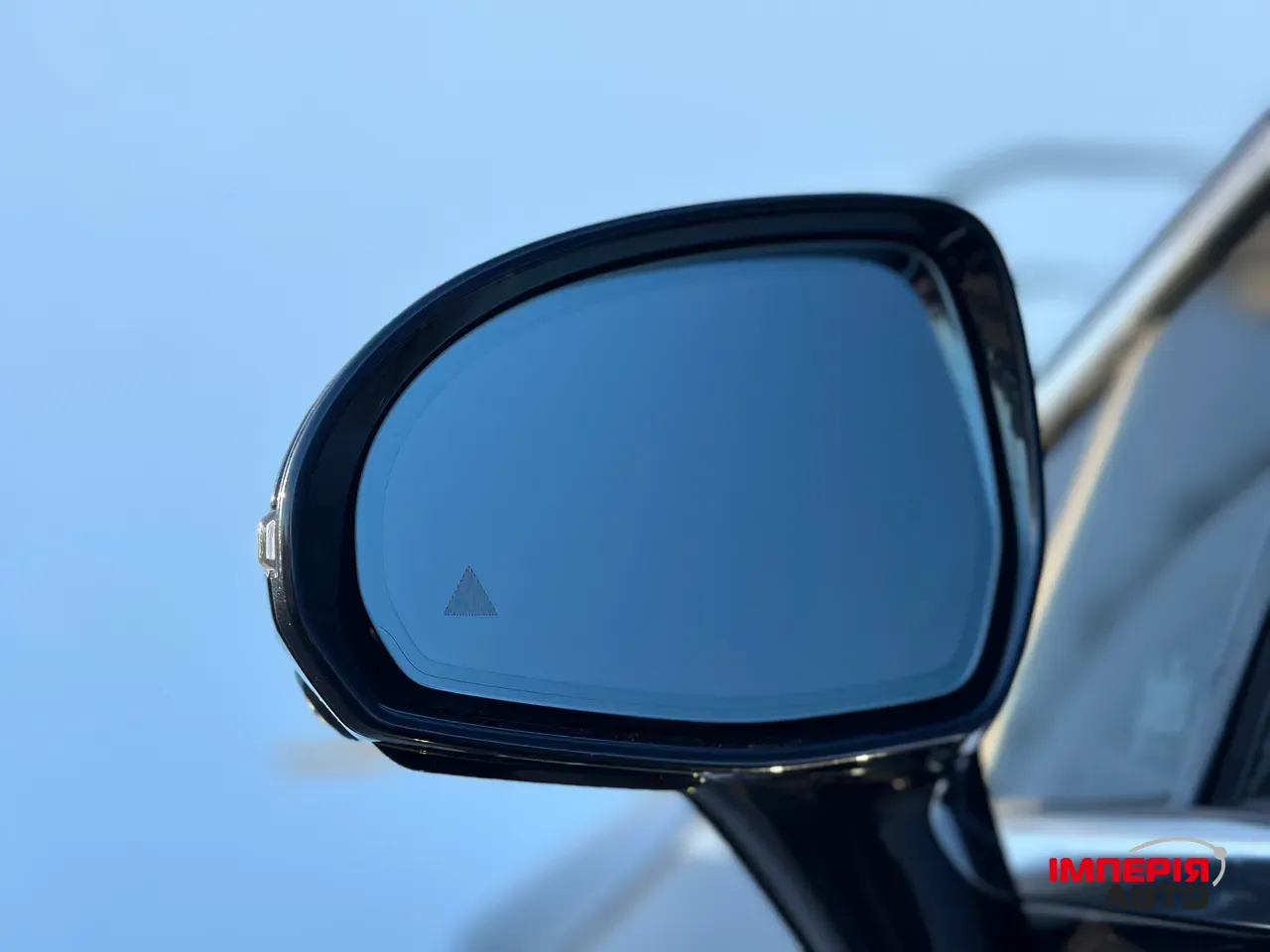 Mercedes-Benz EQS AMG - фото 8