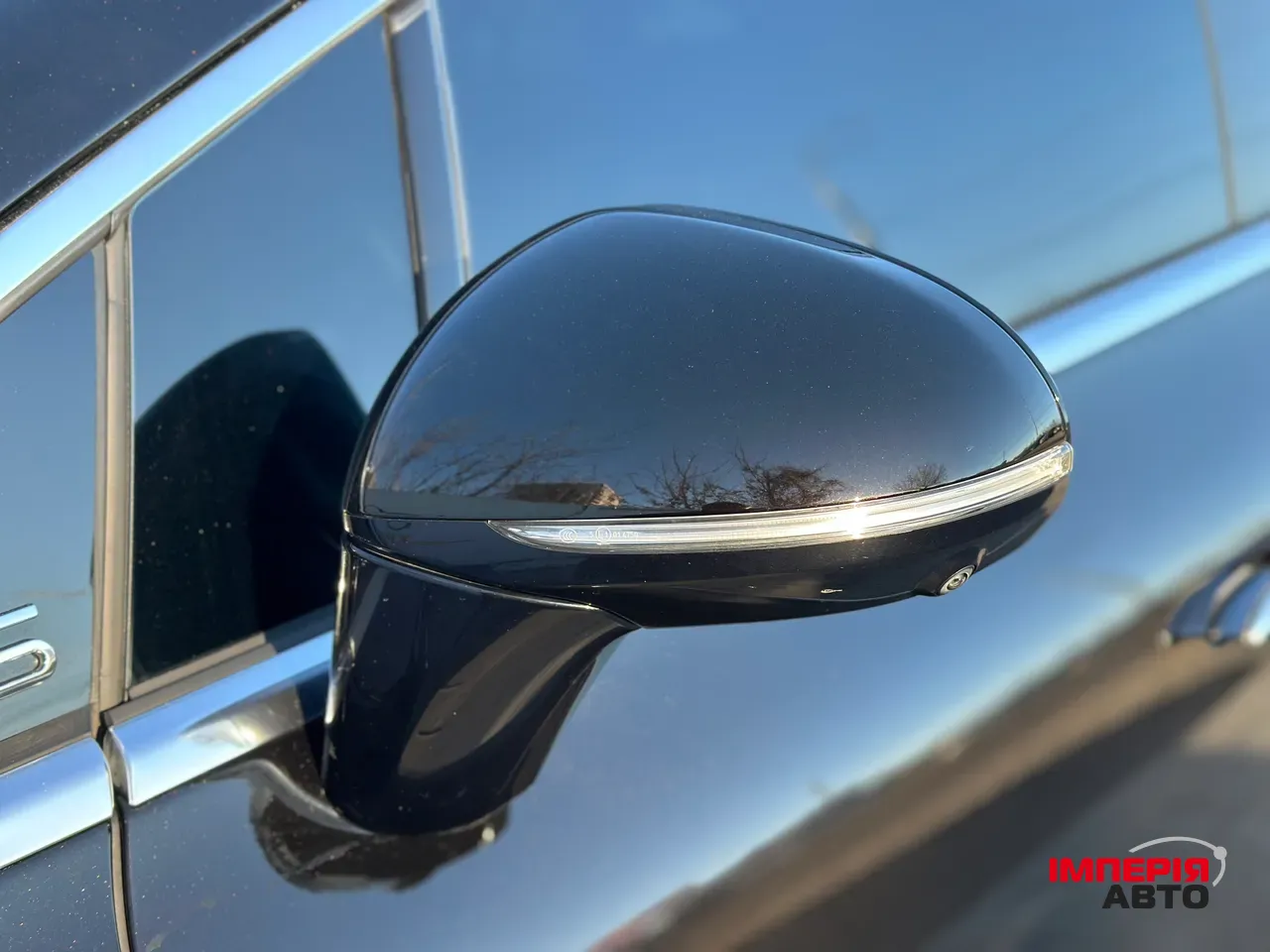 Mercedes-Benz EQS AMG - фото 6