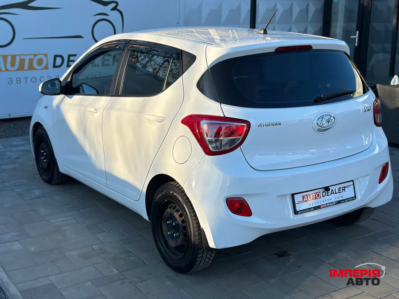 Hyundai i10 - фото 7
