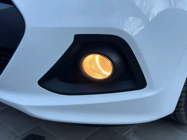 Hyundai i10 - фото 5