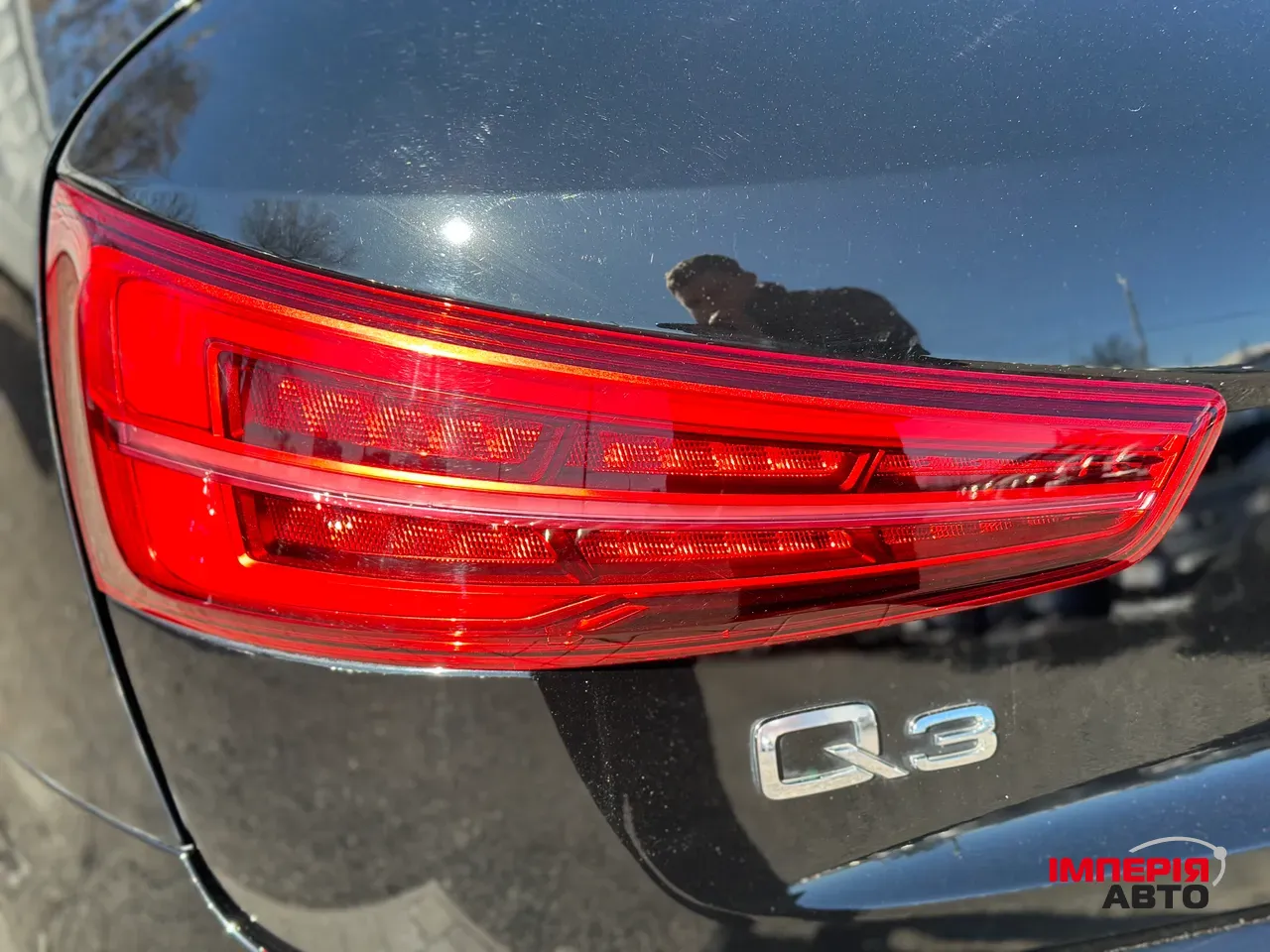 Audi Q3 - фото 8