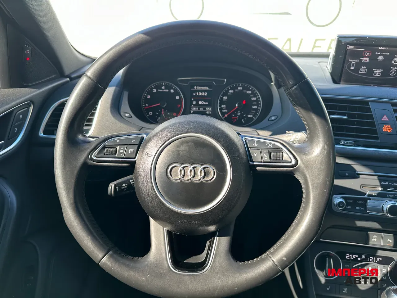 Audi Q3 - фото 22