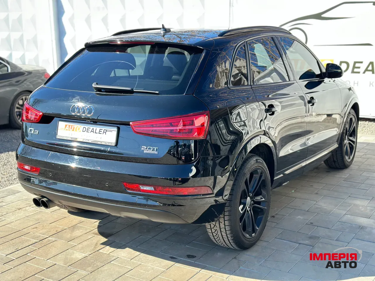 Audi Q3 - фото 10