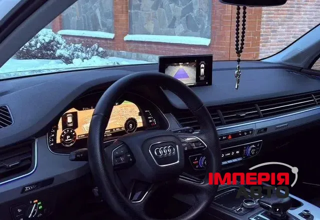 Audi Q7 - фото 3