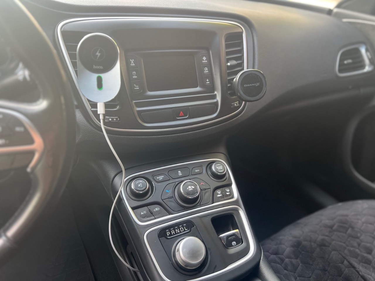 Chrysler 200 - фото 9