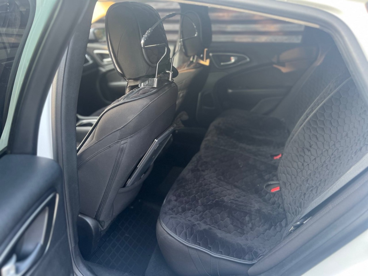 Chrysler 200 - фото 20