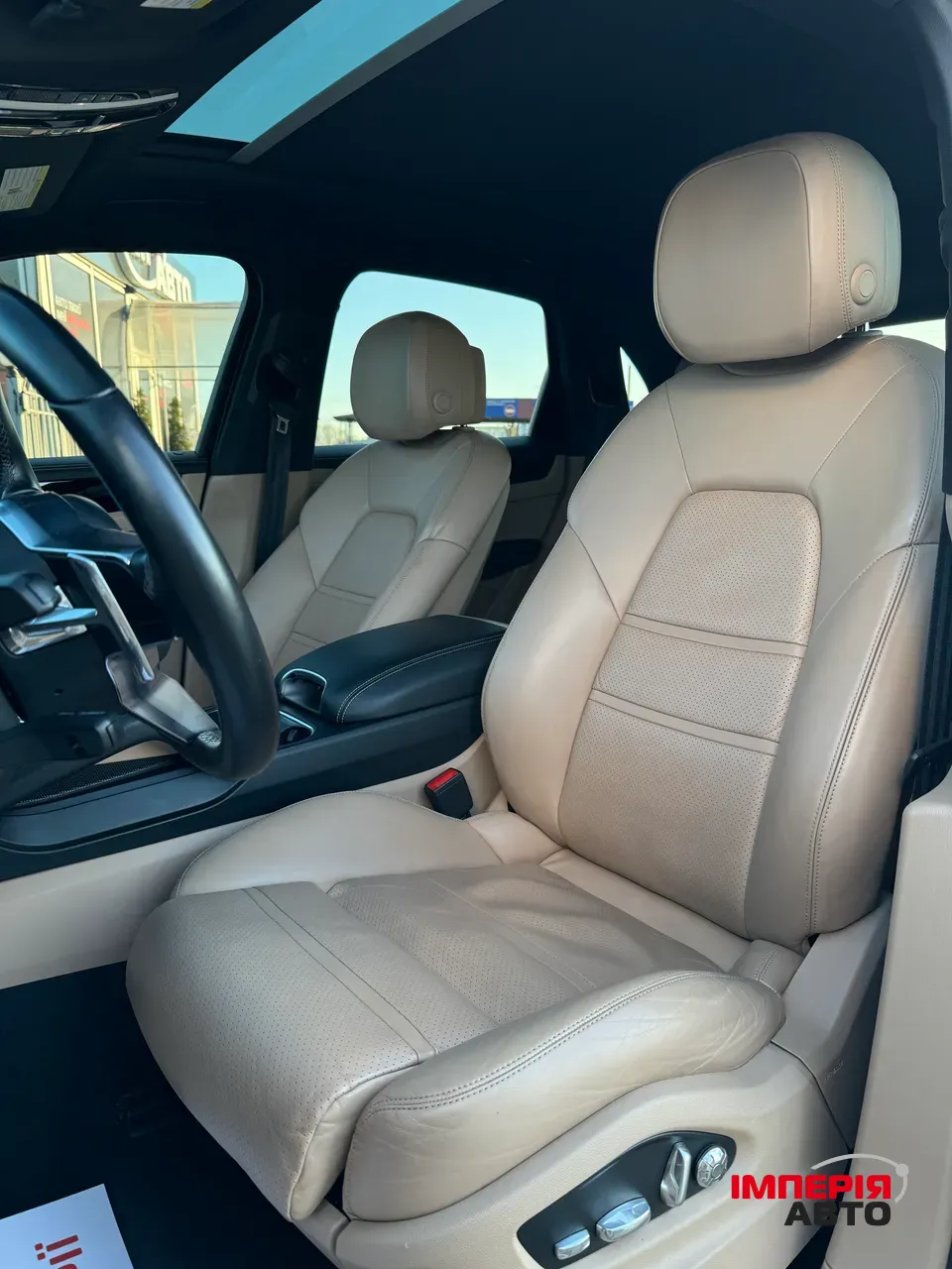 Porsche Cayenne - фото 9