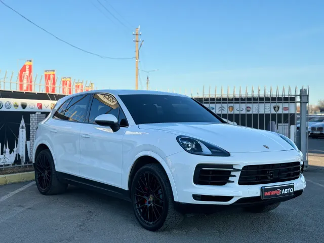 Porsche Cayenne - фото 3