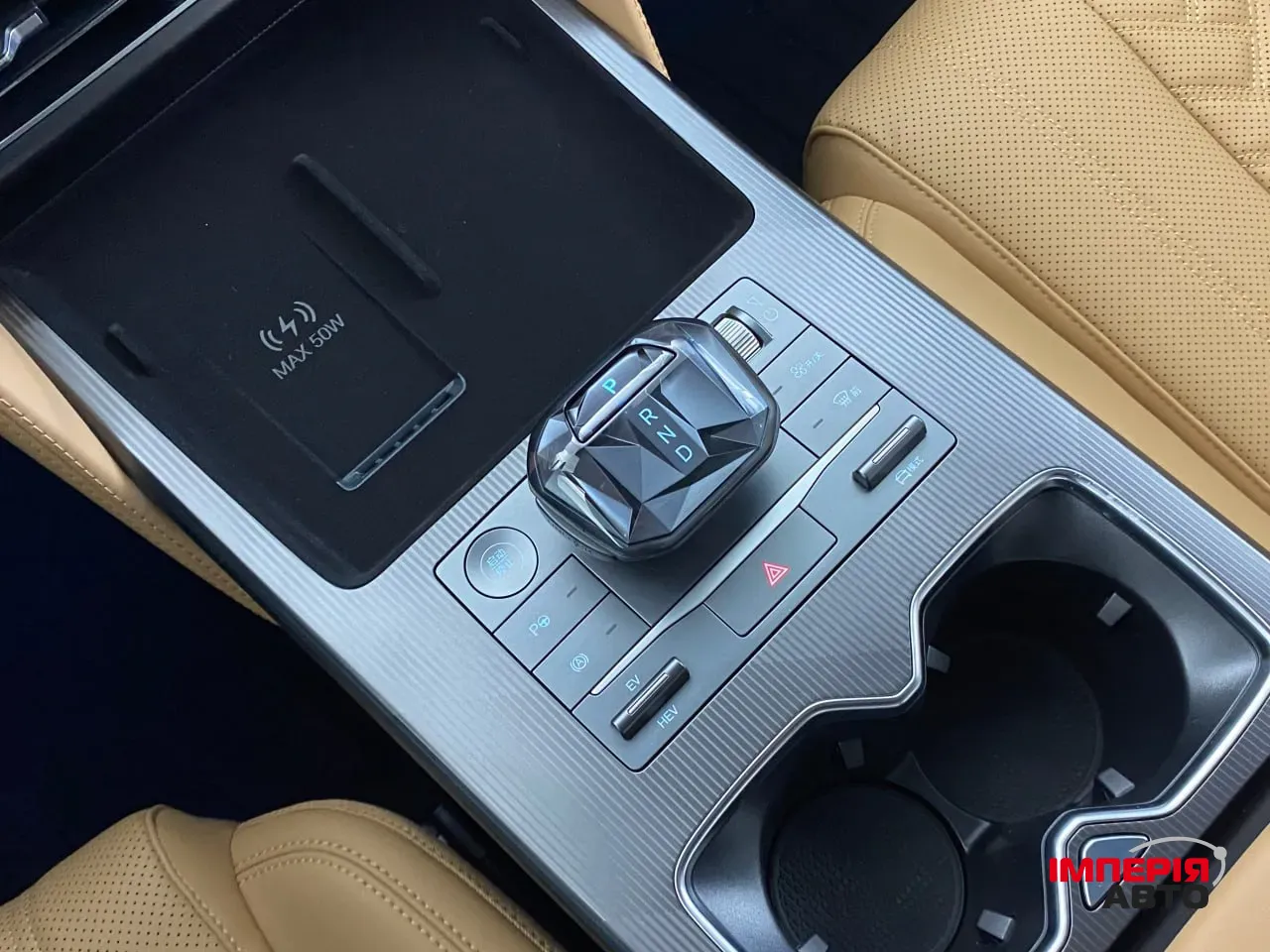 BYD Song L - фото 21