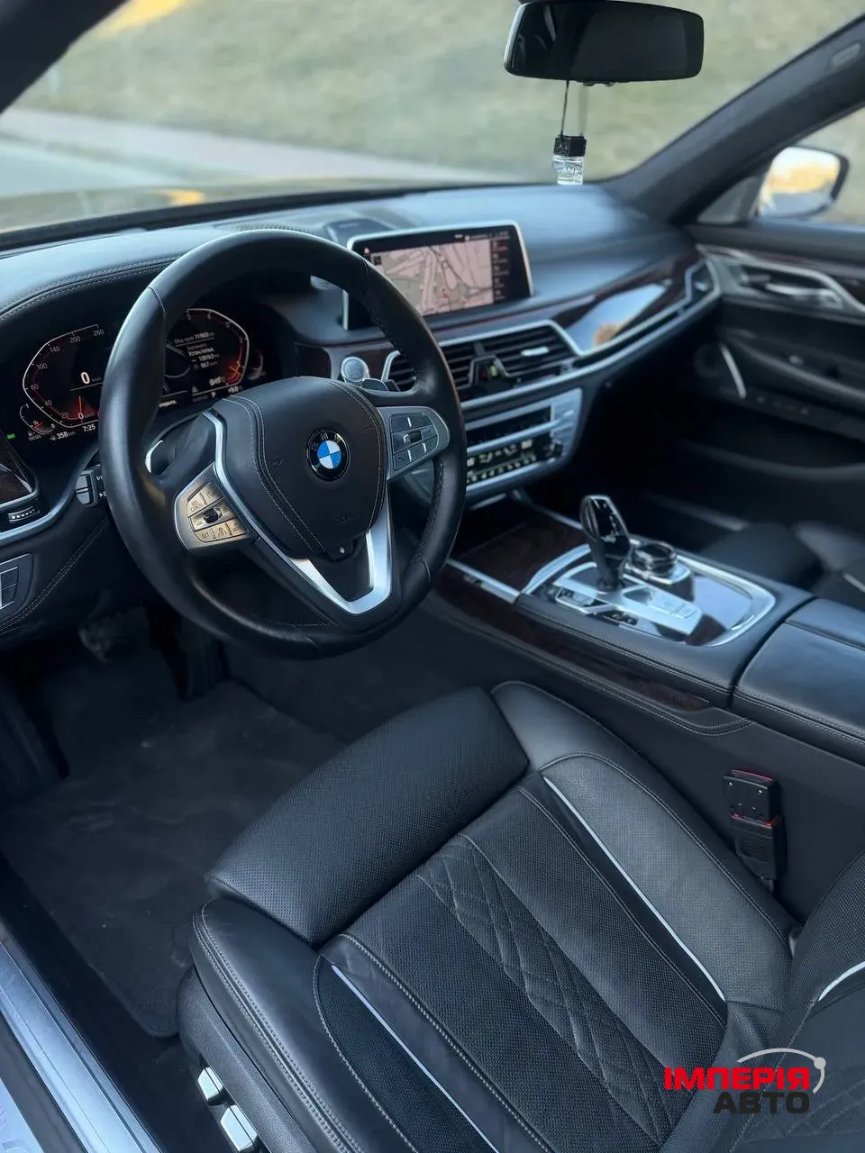 BMW 7 серії - фото 9